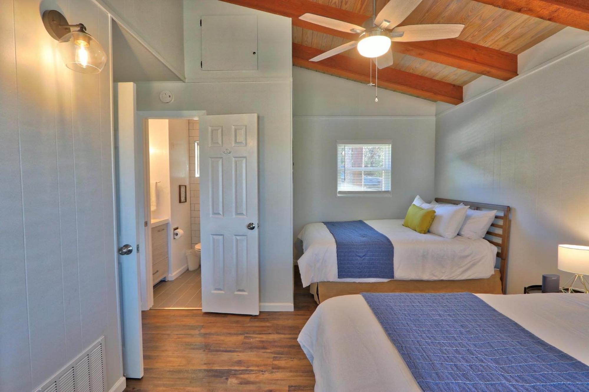 Millie'S Cottages Unit 2 - Annie Canyon Lake Exterior foto
